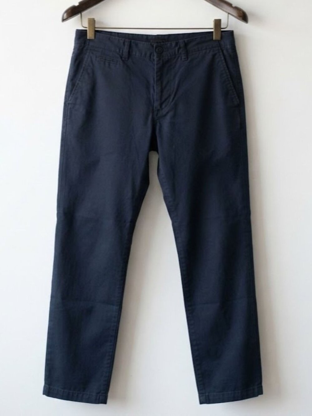 NWT Men's OLD NAVY Khaki Pants 34 x 32 Navy Blue Flat Front Broken In Loose Fit